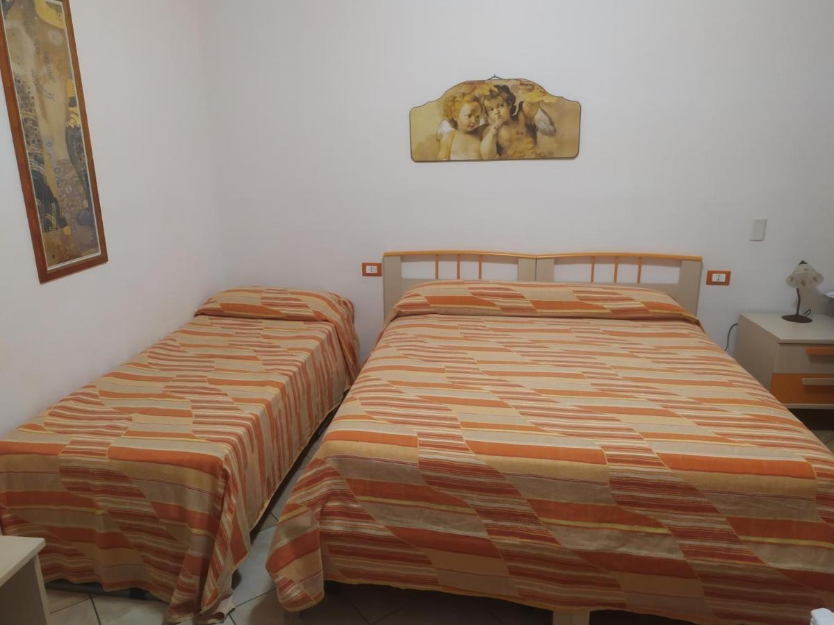 Hotel Oasi del Sud Pozzallo Esterno foto